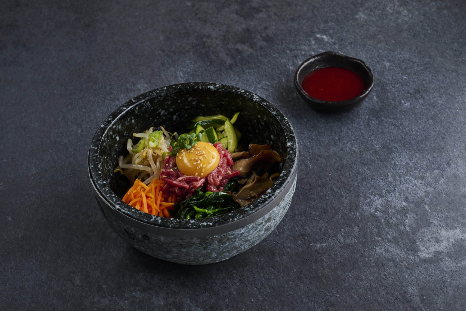 Yukhoe Dolsot Bibimbap